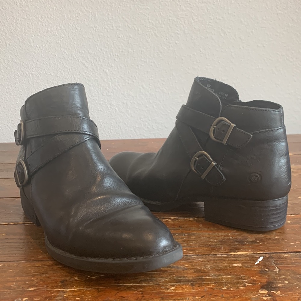 NWOT Born Black Leather Ozark Booties Buckles - Picture 2 of 8
